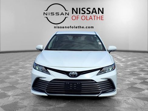 Used 2024 Toyota Camry LE FWD image 31