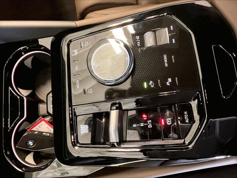 New 2026 BMW 530i w/ M Sport Package image 7