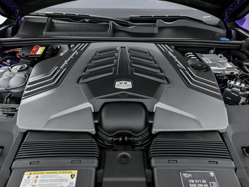 Used 2023 Lamborghini Urus Performante image 24