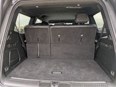 Used 2024 Jeep Wagoneer Series II w/ Flexible Seating Group image 24