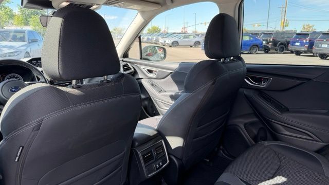 Used 2024 Subaru Forester Premium AWD/4WD image 15