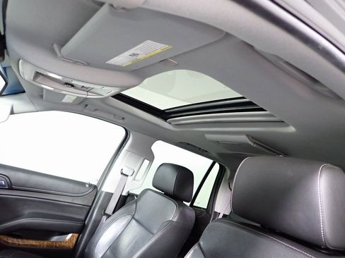 Used 2017 Chevrolet Tahoe Premier image 5