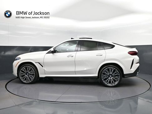 New 2027 BMW X6 xDrive40i w/ Premium Package AWD/4WD image 4