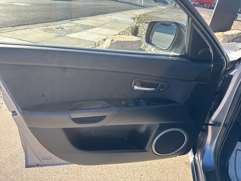 Used 2006 MAZDA MAZDA3 s Touring image 10