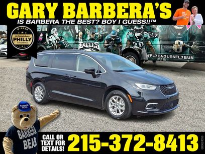 Used 2022 Chrysler Pacifica Touring-L