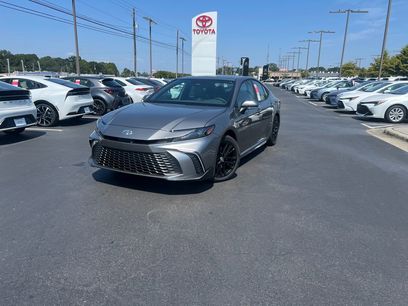 New 2025 Toyota Camry SE