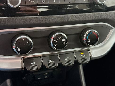 Used 2017 Kia Rio LX w/ Power Package image 22