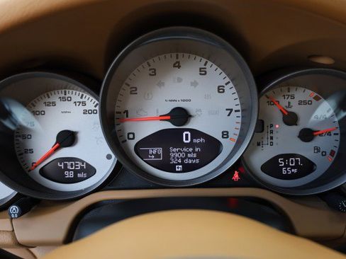 Used 2011 Porsche 911 Carrera 4S image 29