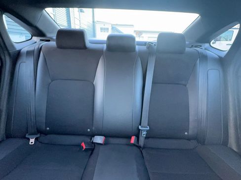 Used 2023 Honda Civic Sport image 18