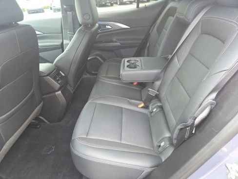 Used 2024 Chevrolet Equinox EV LT FWD image 47