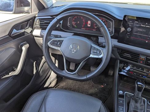 Used 2025 Volkswagen Jetta SEL image 13