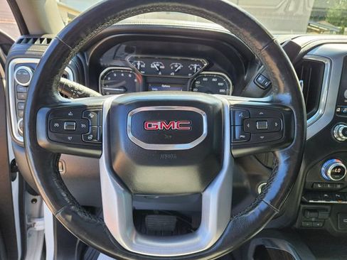 Used 2022 GMC Sierra 1500 SLT w/ SLT Premium Plus Package AWD/4WD image 33