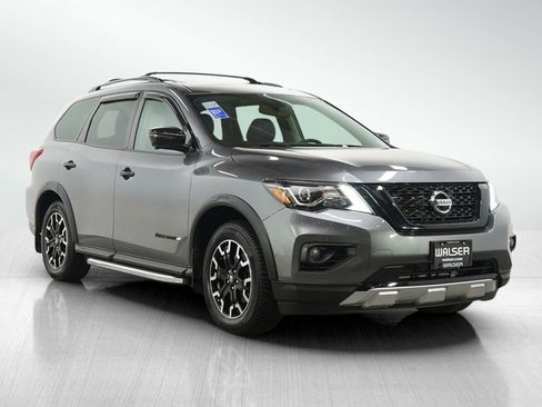 Used 2020 Nissan Pathfinder SL image 7
