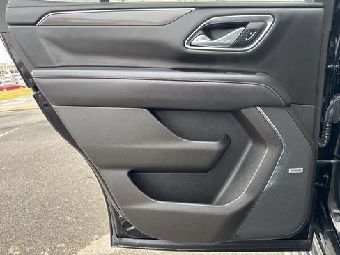 Used 2021 GMC Yukon AT4 w/ AT4 Premium Plus Package image 26