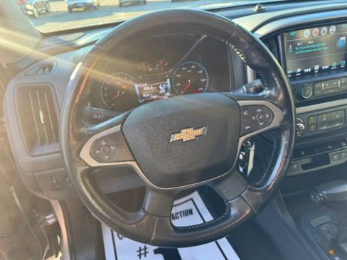 Used 2017 Chevrolet Colorado Z71 image 14