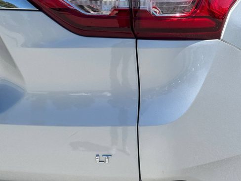 Used 2018 Chevrolet Traverse LT w/ LPO, Floor Liner Package AWD/4WD image 27