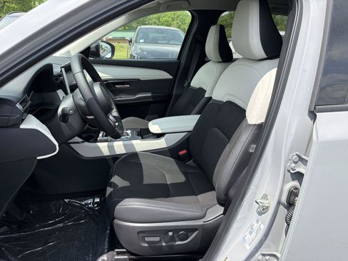 New 2026 MAZDA CX-5 Preferred AWD/4WD image 17