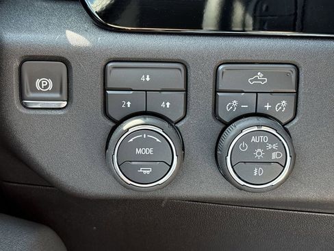 New 2026 Chevrolet Silverado 3500 LT AWD/4WD image 33