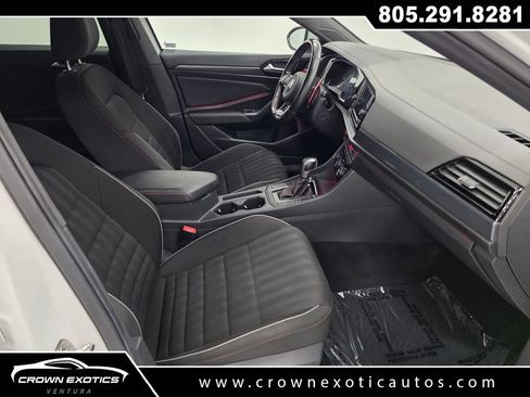 Used 2021 Volkswagen Jetta GLI FWD image 9