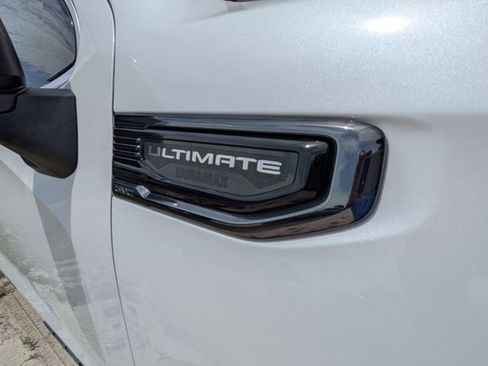 Used 2022 GMC Sierra 1500 Denali Ultimate image 12