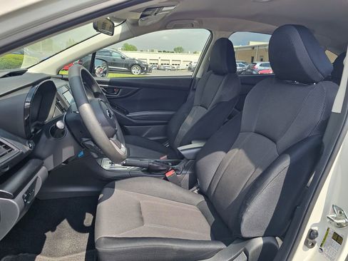 Used 2023 Subaru Crosstrek 2.0i AWD/4WD image 3