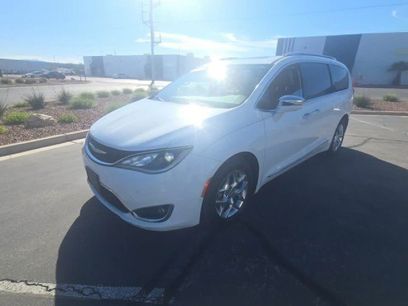 Used 2017 Chrysler Pacifica Limited