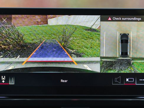 Used 2023 Audi A4 2.0T Premium Plus w/ Premium Plus Package image 15