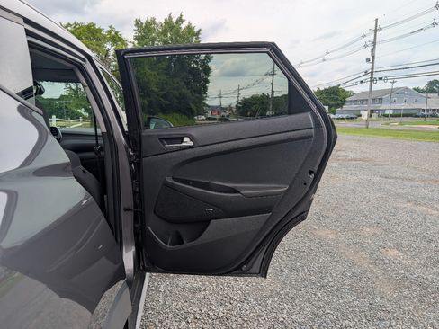 Used 2020 Hyundai Tucson Sport w/ Cargo Package AWD/4WD image 12