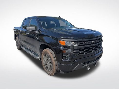 Used 2024 Chevrolet Silverado 1500 Custom w/ Turbomax Blackout Package image 2