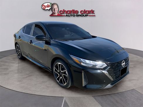 Used 2024 Nissan Sentra SR image 8
