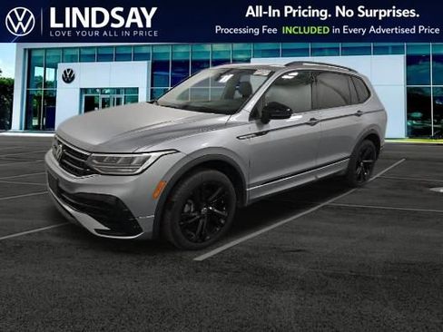 Used 2024 Volkswagen Tiguan SE R-Line AWD/4WD image 1