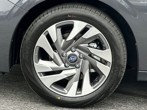 Used 2025 Subaru Legacy Limited image 33