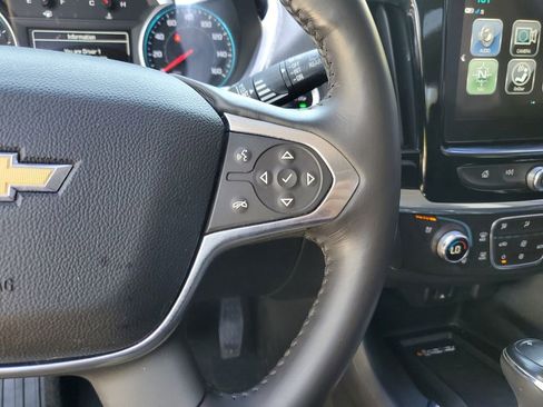 Used 2019 Chevrolet Traverse Premier w/ Driver Confidence II Package FWD image 27