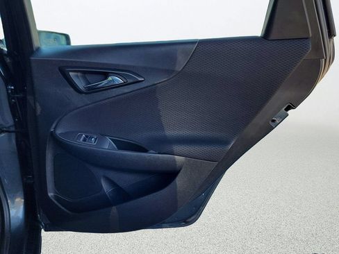 Used 2020 Chevrolet Malibu LT FWD image 28