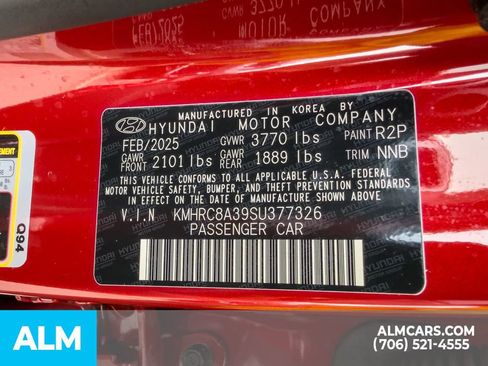 Certified 2025 Hyundai Venue Limited FWD image 23
