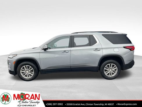 Certified 2023 Chevrolet Traverse LT image 3