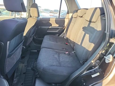 Used 2005 Honda CR-V LX image 5