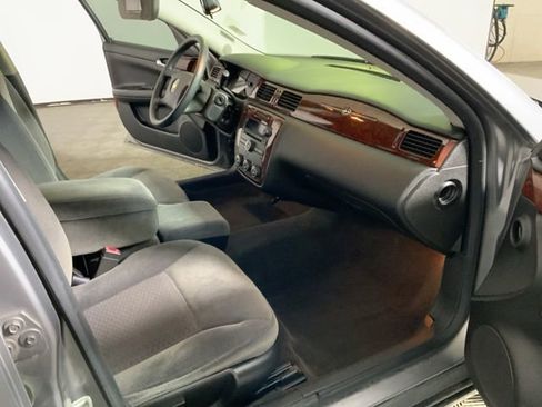 Used 2006 Chevrolet Impala LS FWD image 19