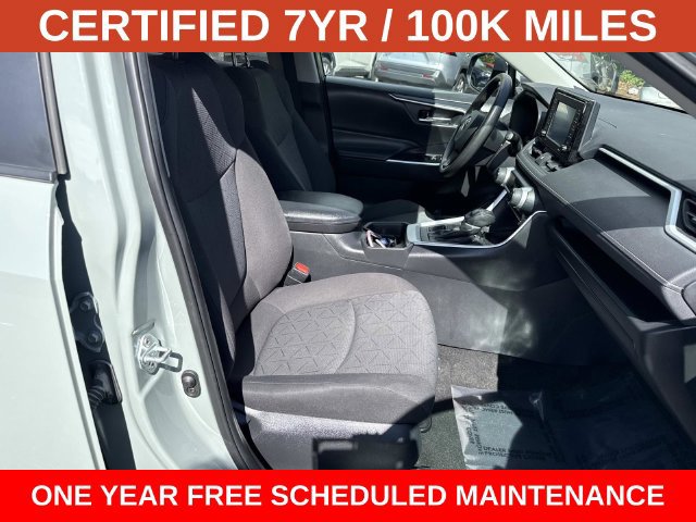 Used 2021 Toyota RAV4 XLE w/ Carpet Mat Package (TMS) AWD/4WD image 9