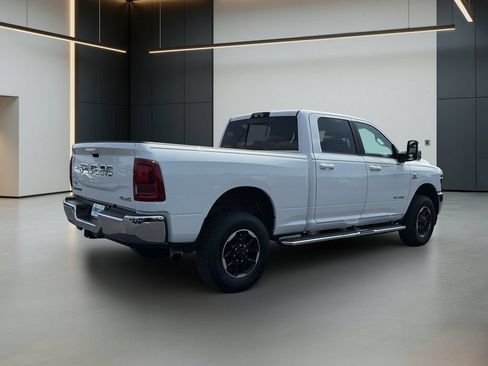 Used 2025 RAM 2500 Laramie AWD/4WD image 6