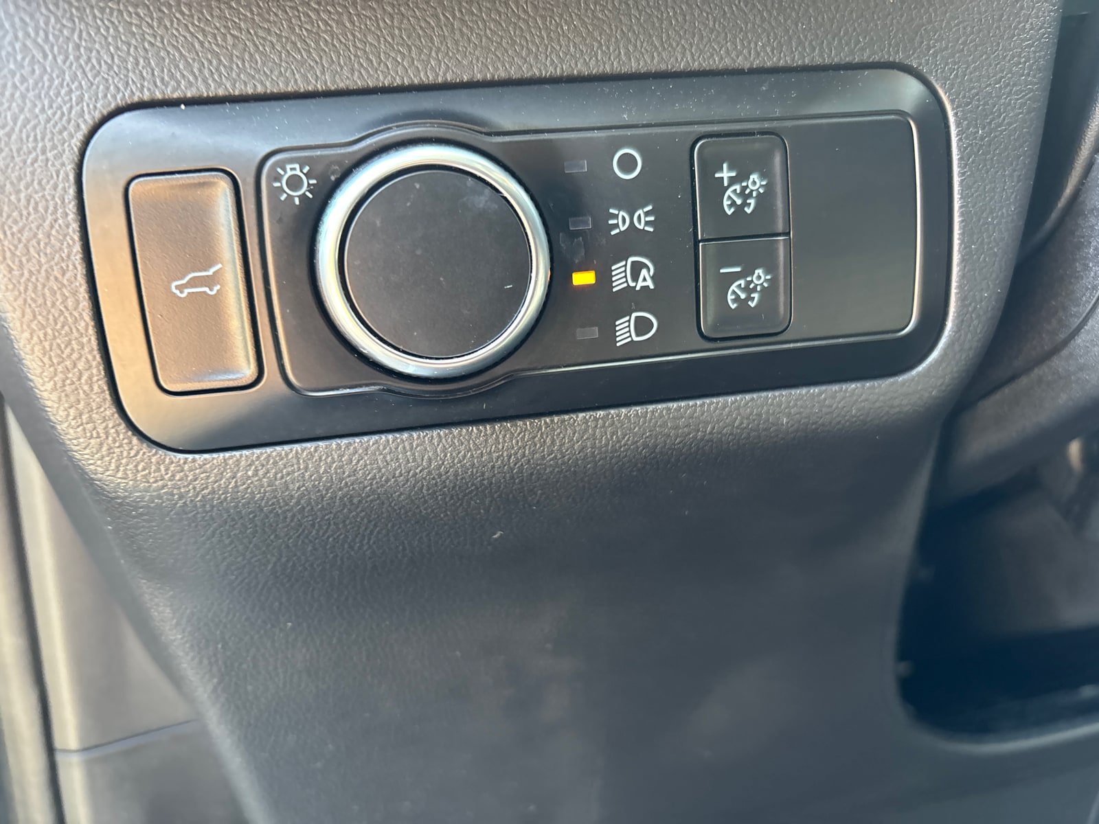 Used 2023 Ford Escape Active AWD/4WD image 15