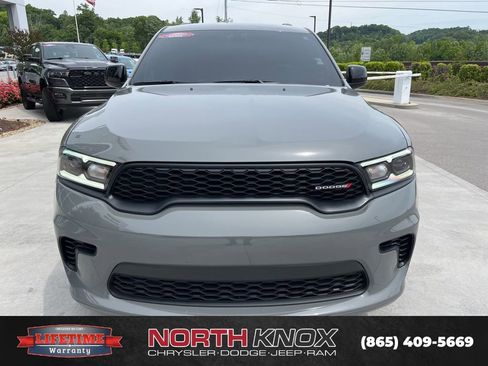Used 2025 Dodge Durango GT w/ Blacktop Package AWD/4WD image 31