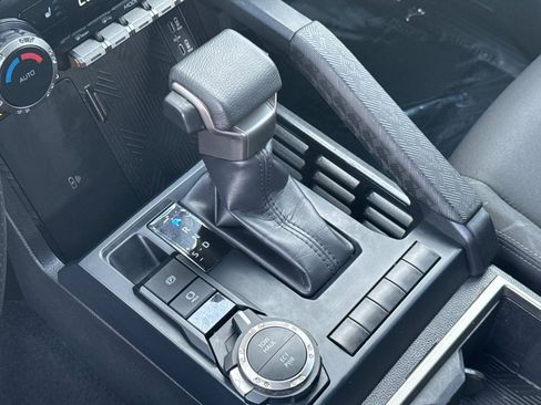 Used 2024 Toyota Tacoma SR5 image 19