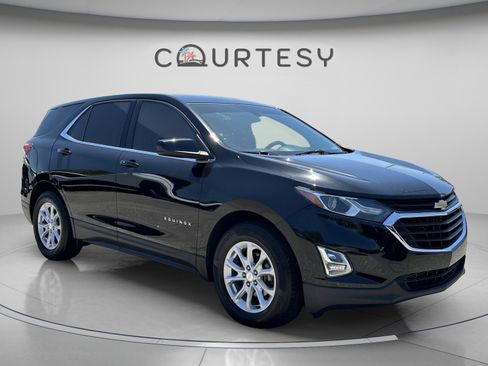 Used 2018 Chevrolet Equinox LT FWD image 10