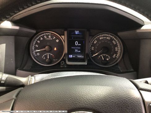 Used 2022 Toyota Tacoma TRD Sport w/ Technology Package RWD image 13
