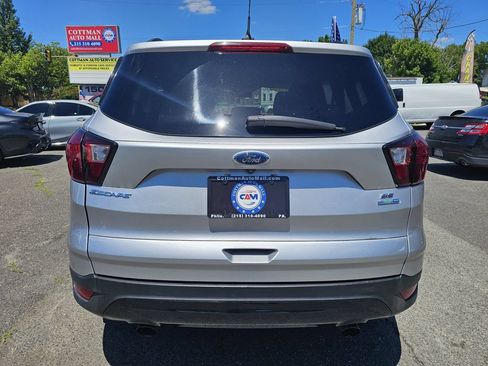 Used 2019 Ford Escape SE AWD/4WD image 6