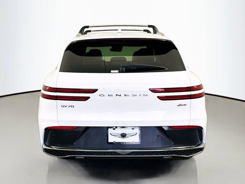 New 2026 Genesis GV70 2.5T Advanced image 6