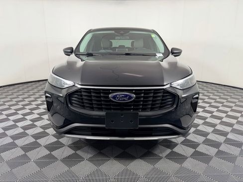 Used 2023 Ford Escape Active image 11