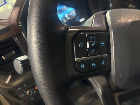 Used 2023 Ford F150 Lariat image 11