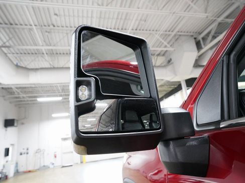 Used 2021 Chevrolet Silverado 2500 LTZ w/ LTZ Convenience Package image 24